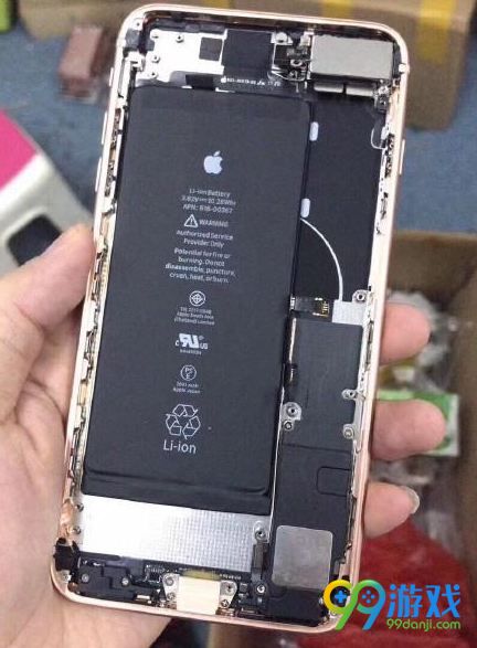 iPhone8Plus拆解 iPhone8Plus真机拆机图赏