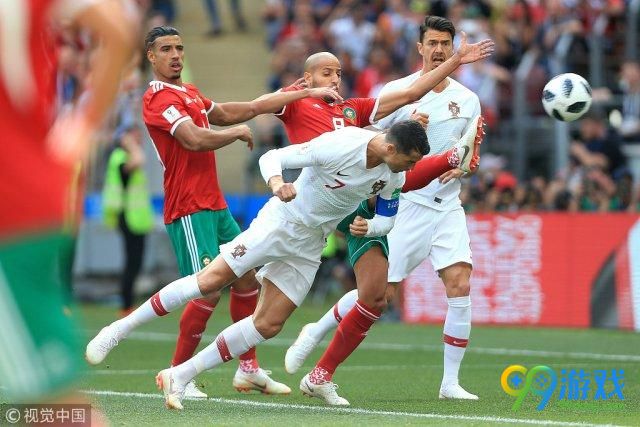 摩洛哥球迷喊梅西是怎么回事 越喊梅西C罗踢得越好